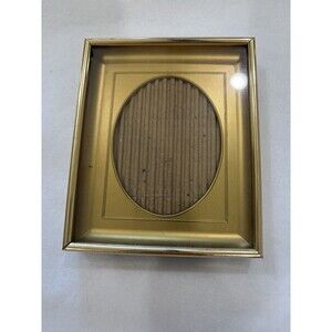 Vintage MCM 4x6 Gold Tone Picture Frame Oval Photo Insert